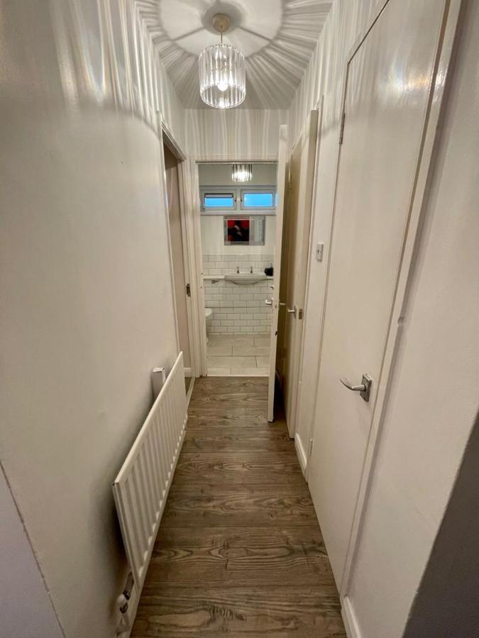 Bishop'S Gate Apartment Londonderry Esterno foto
