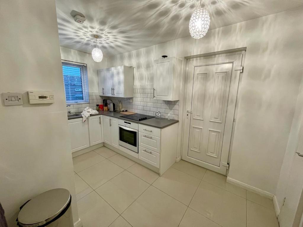 Bishop'S Gate Apartment Londonderry Esterno foto