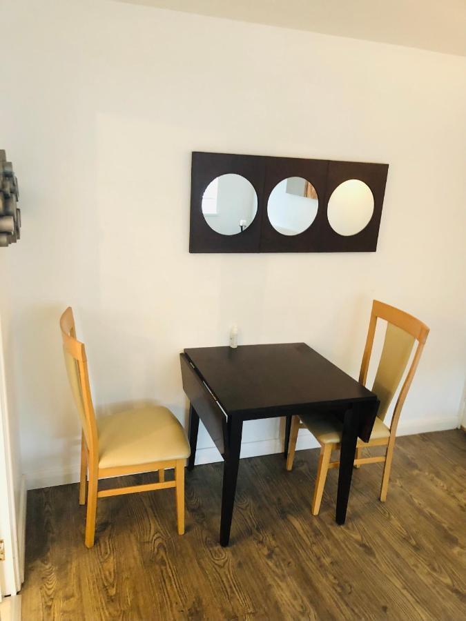 Bishop'S Gate Apartment Londonderry Esterno foto